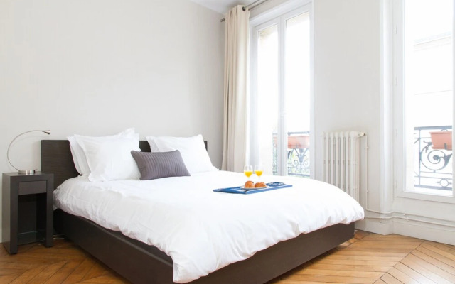 Private Apartment Marais Francs Bourgeois