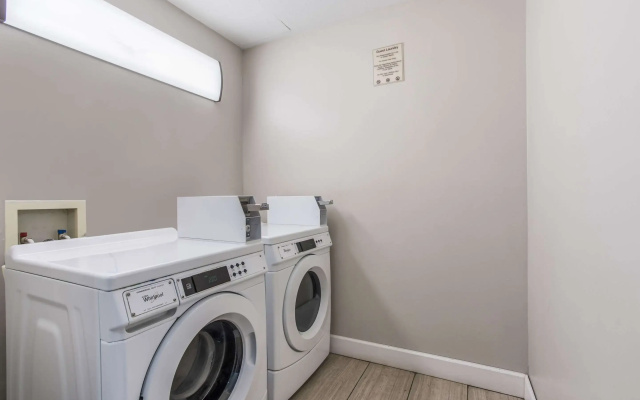 Quality Inn Gallatin - Nashville Metro