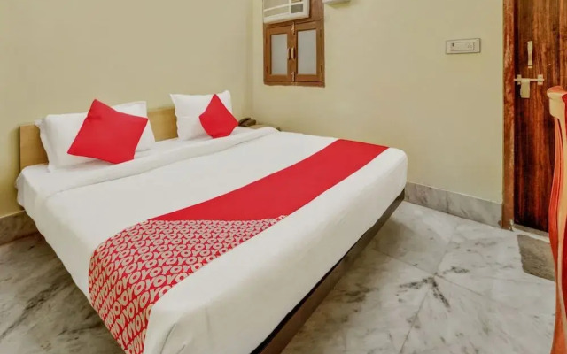 Yadav House by OYO Rooms