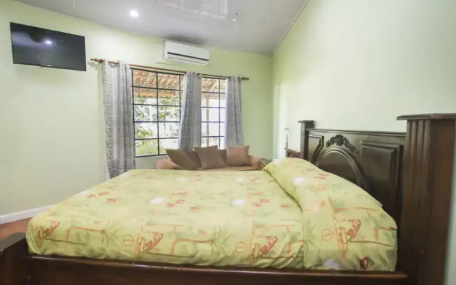 Hotel Verde Mar Direct Beach Access