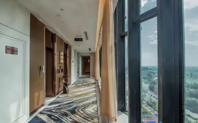 Vienna International Hotel (Qinhuangdao Nandaihe Blue Coast Bathing Beach)