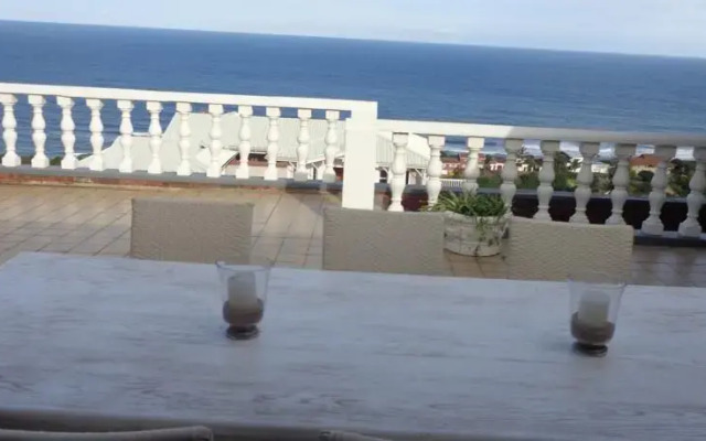 Holiday home Beach house