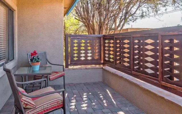 Rodeway Inn & Suites Iris Garden
