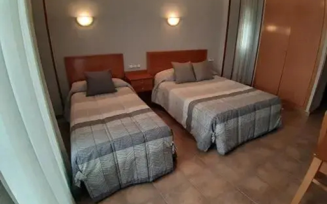 Hotel Los Leones