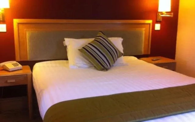 The Rochford Hotel