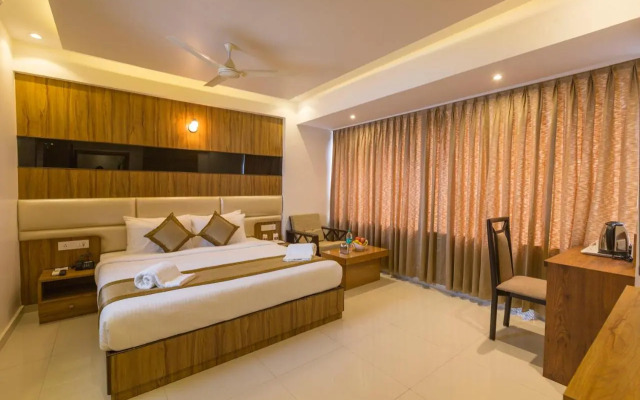 Grand Plaza Suites