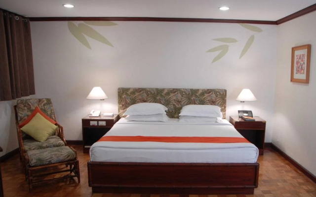 Oasis Hotel