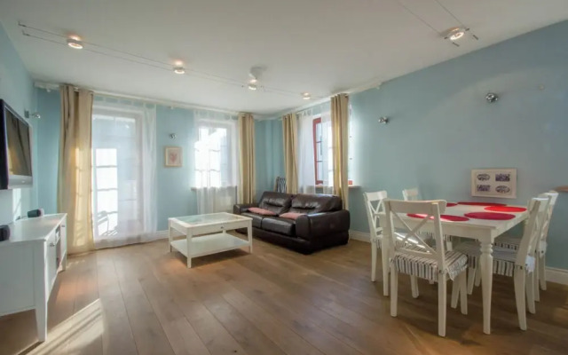 Nautica by Grand Apartments