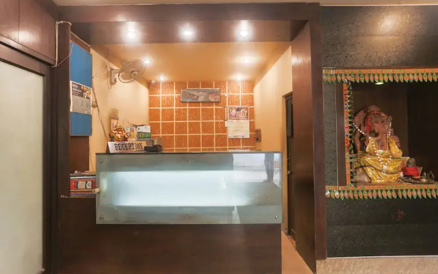Hotel Trishakti by OYO Rooms