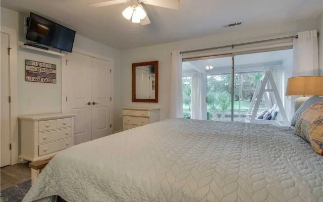 Fairway Lane 102