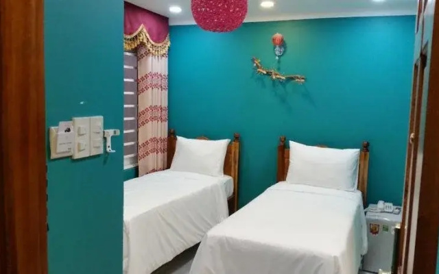 Nest Hotel