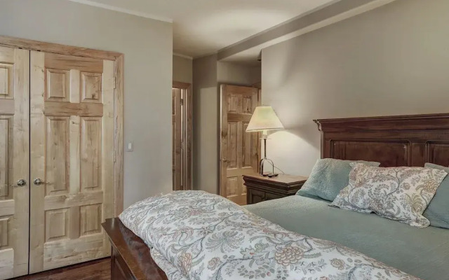 Arrowhead Village BP12 - 3 Br Condo