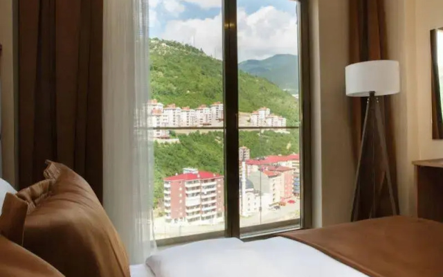 Grand Mela Hotel