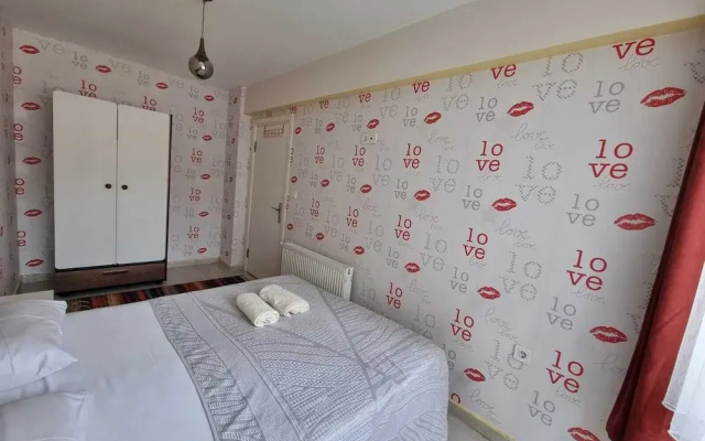 Axis Homes Suit