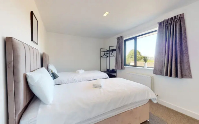 Low Greenlands Holiday Park