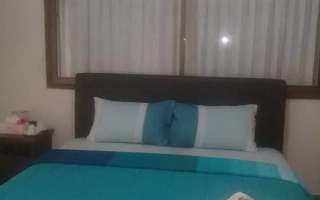 Maenam Lodge