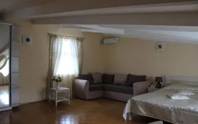 VIVO Hotel