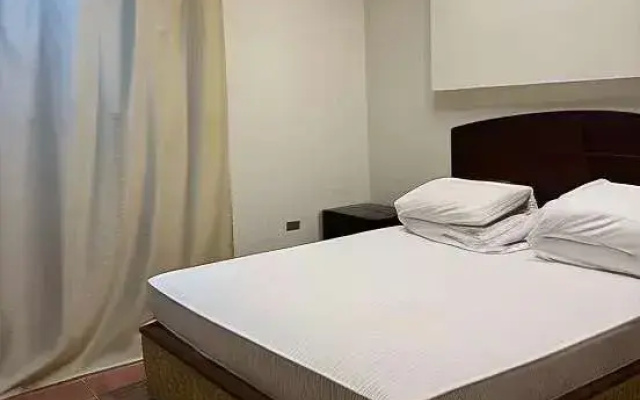 Cairo Plaza Guest House