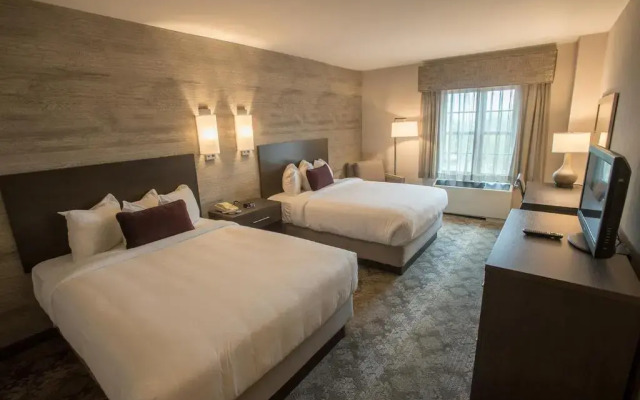 Normandy Farm Hotel and Conference Center