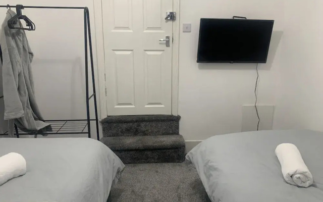 Modern 3bed Garden House in Croydon, London ,uk