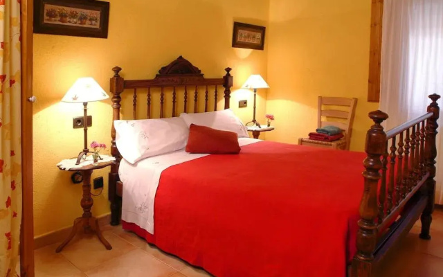 Casa Rural Can Coll