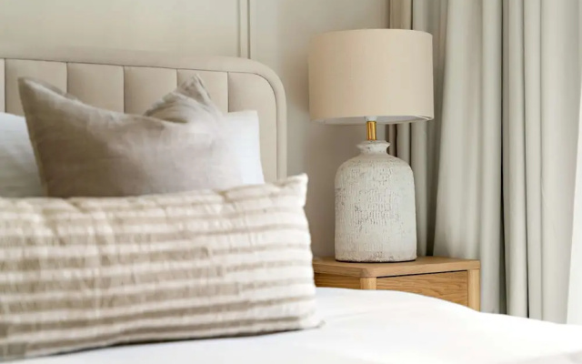 Silkhaus Elite 1bdr at 29 Boulevard Downtown