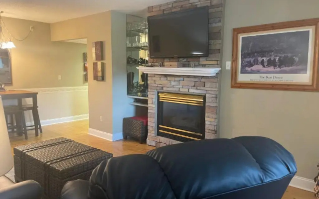 River Place Condos 605 2BD