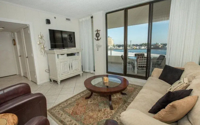 East Pass Towers 305 2 Bedroom Condo by RedAwning