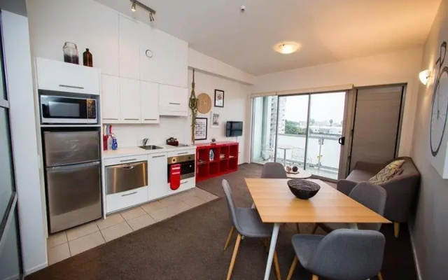 Chic Inner City Pad