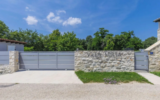 Villa Mirta
