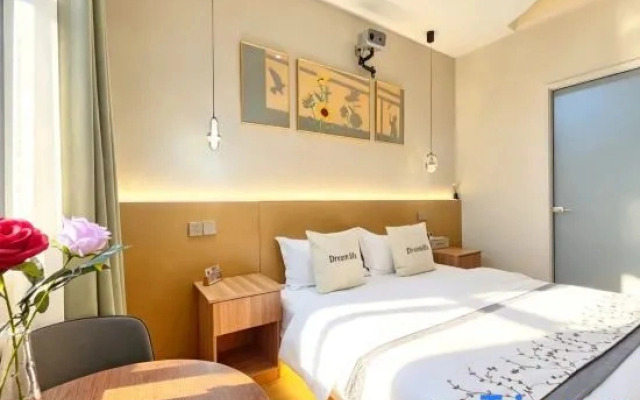 LUO TING HOMESTAY(Luoyi Ancient City Store)
