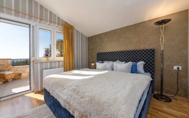 House Radmila