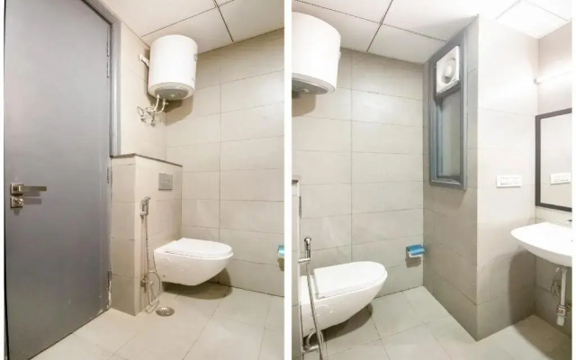 OYO 78196 Townhouse 223 Kanhai Chowk Sector 45