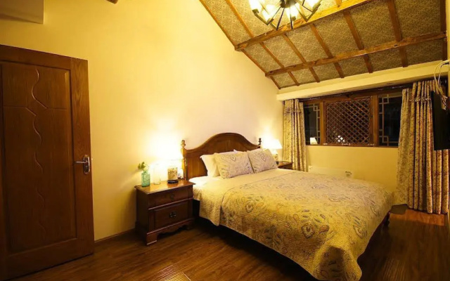 Ivys Family Inn