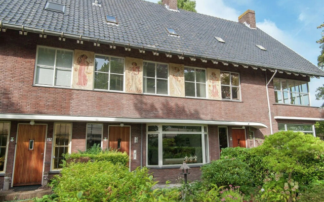 Comfortable Holiday Home in Overveen With a Terrace