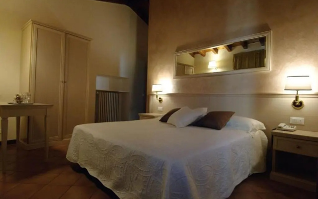 Albergo CAVALLINO 10