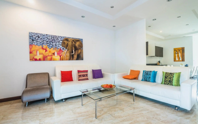 AP West 4 - Private pool in the heart of Kamala