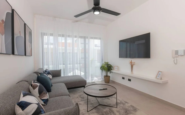 2BR Love Nest Jacuzzi Gym 1 Free Excursion