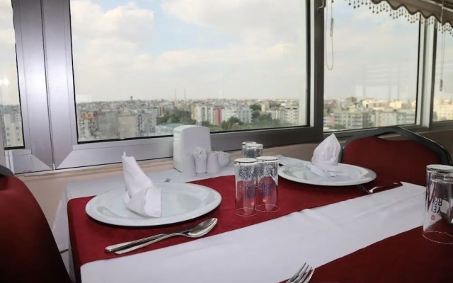 Tella Hotel