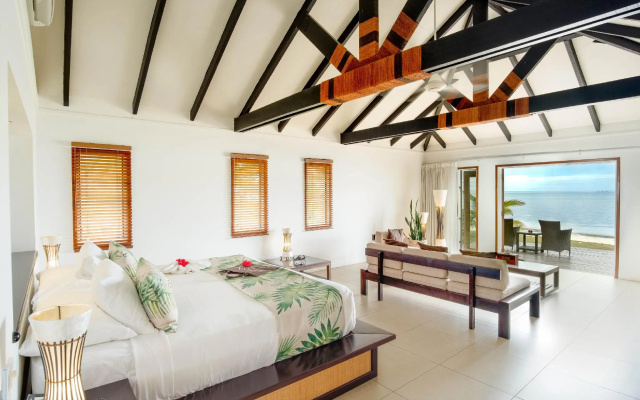 Lomani Island Resort & Spa