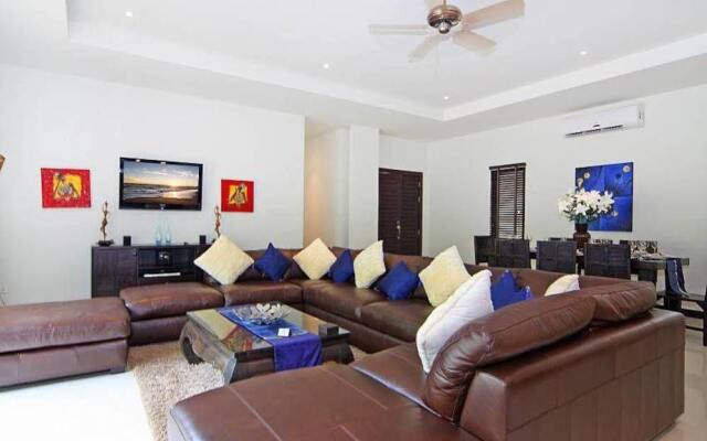 Отель Villa Anyamanee комната для гостей