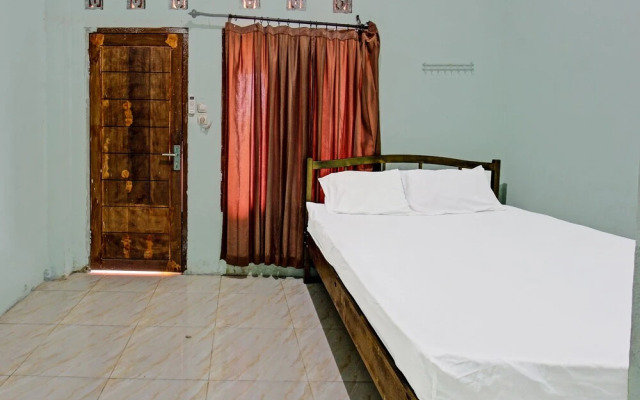 Hotel O Homestay Bang HajiNearLapangan Penujak ( Inen Gonggang)