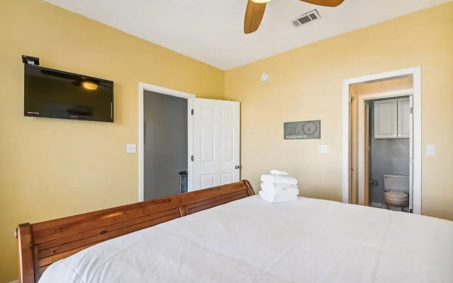 Sandpiper Cove 9210 1 Bedroom Condo by RedAwning