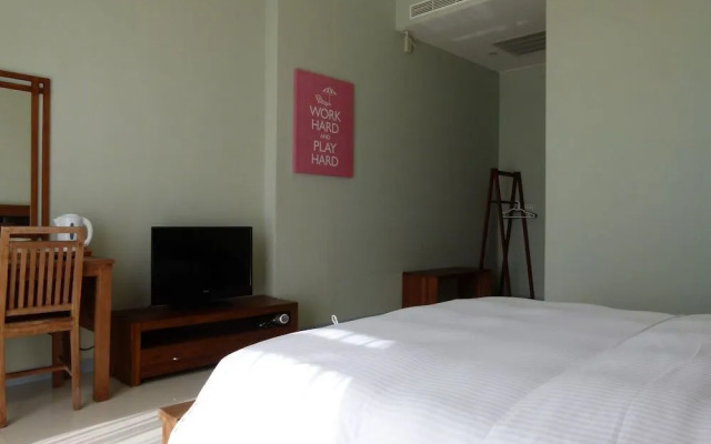 Down-Home Hotel