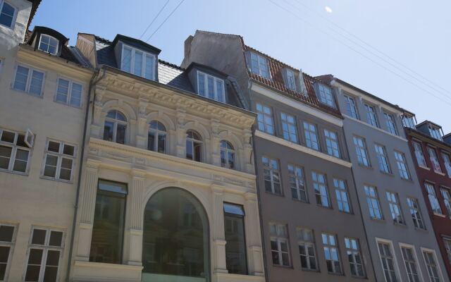 Отель Designer-home 50m. from Nyhavn Копенгаген вид на фасад