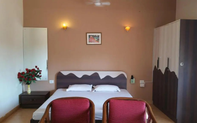 Ocean Crest Hotel