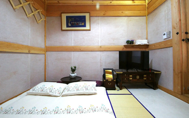 Doldam House