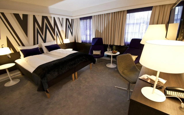 First Hotel Alstor