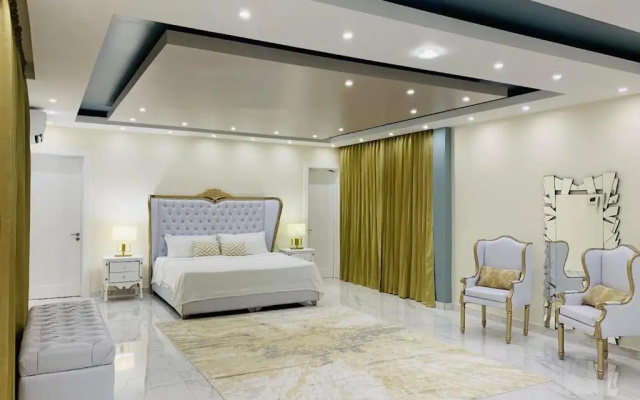 Villa Lara