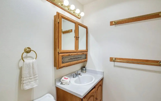 Snowater Condo #38 - A Great Mountain Retreat!